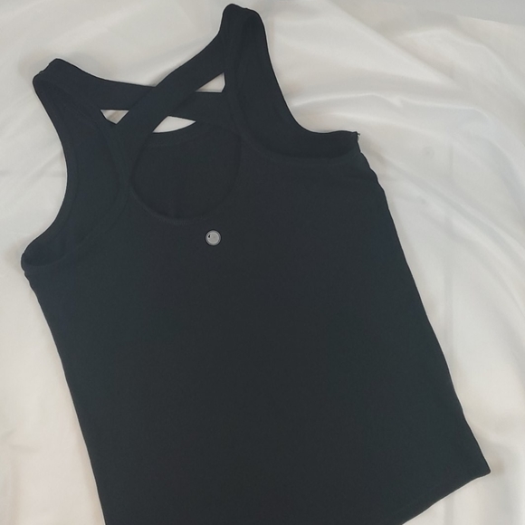 Girls 7/8 BUNDLE of 5 active wear shorts & shirts - Picture 3 of 12